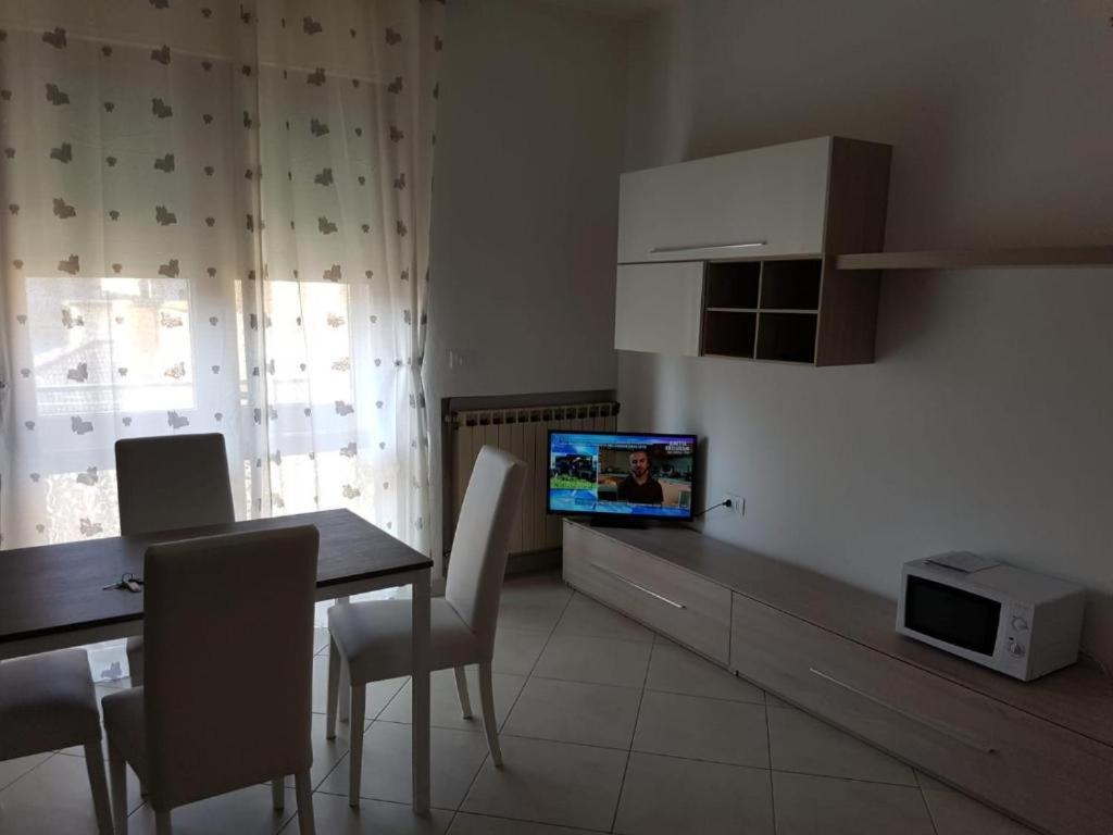 Sottomarina Beach Apartment Chioggia Eksteriør billede
