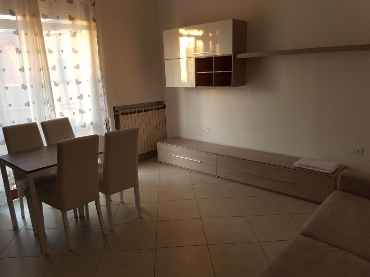 Sottomarina Beach Apartment Chioggia Eksteriør billede